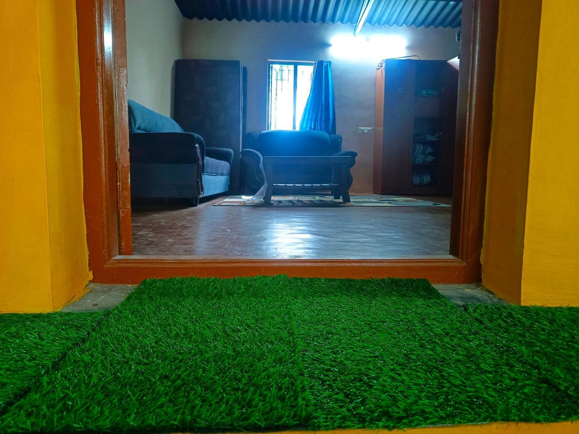 Shivalaya Farmstay Located Amdist Coconut Farm With River Access Near Isha,Adiyogi,Siruvani Alāndurai المظهر الخارجي الصورة
