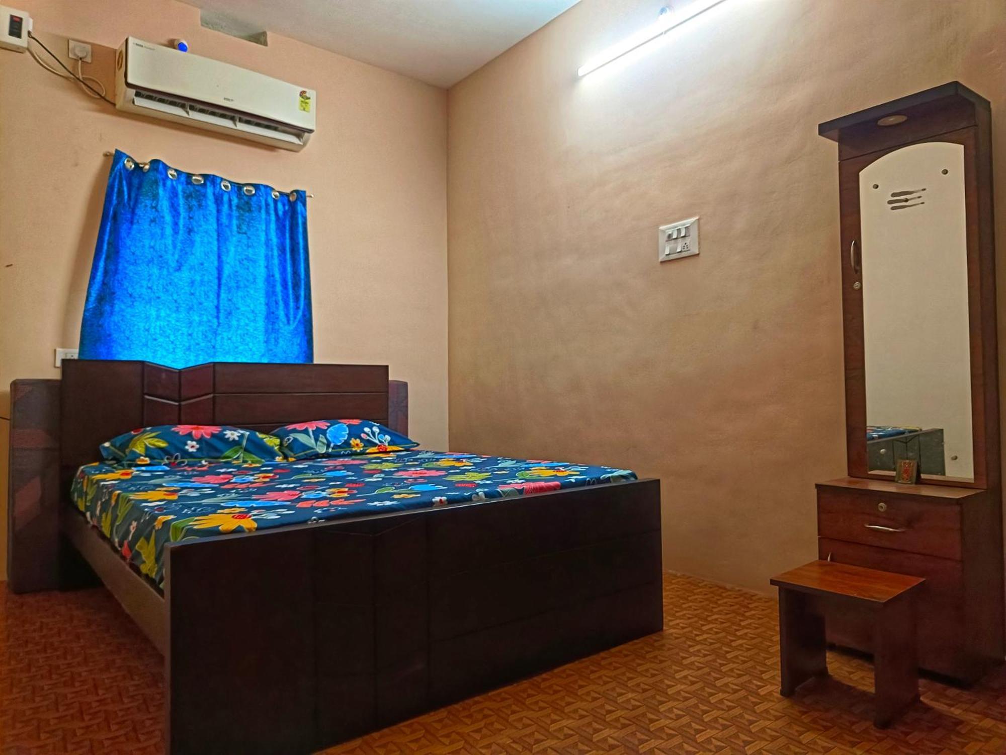 Shivalaya Farmstay Located Amdist Coconut Farm With River Access Near Isha,Adiyogi,Siruvani Alāndurai المظهر الخارجي الصورة